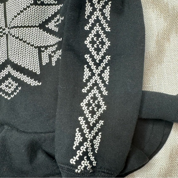 Girls 4T sweatshirts black - Picture 6 of 7